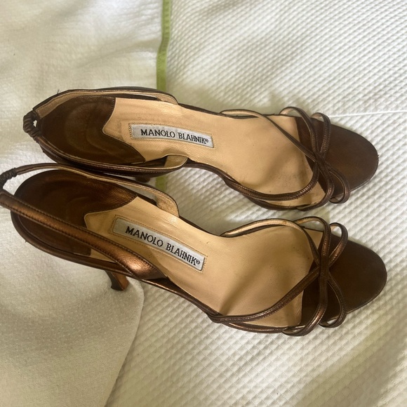 Manolo Blahnik shoes - Picture 4 of 6